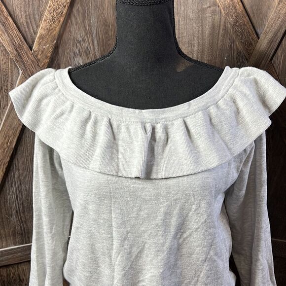 Divided sweater - Picture 2 of 7